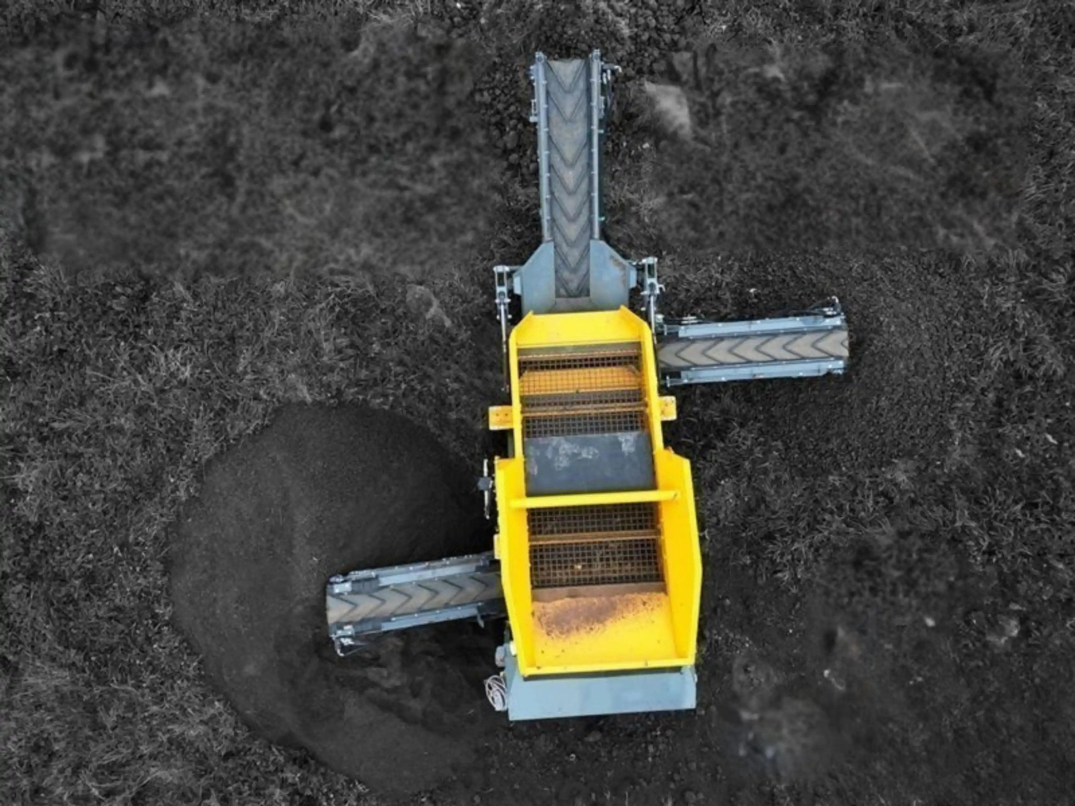 RubbleCrusher RCS48T Screener making 3 different sized materials