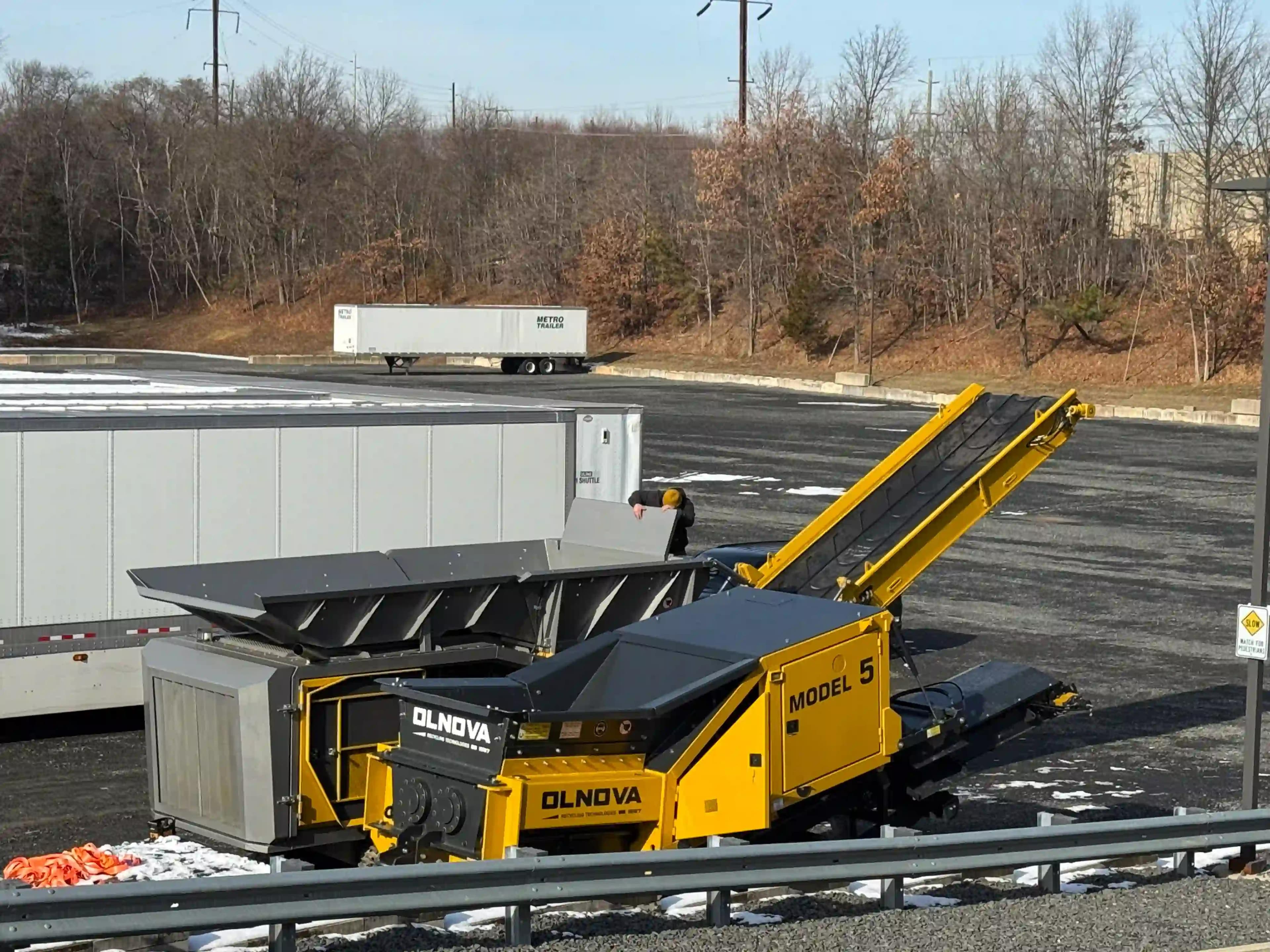 Olnova model 5 and olnova 75 dk shredders undergoing a pre-delivery inspection