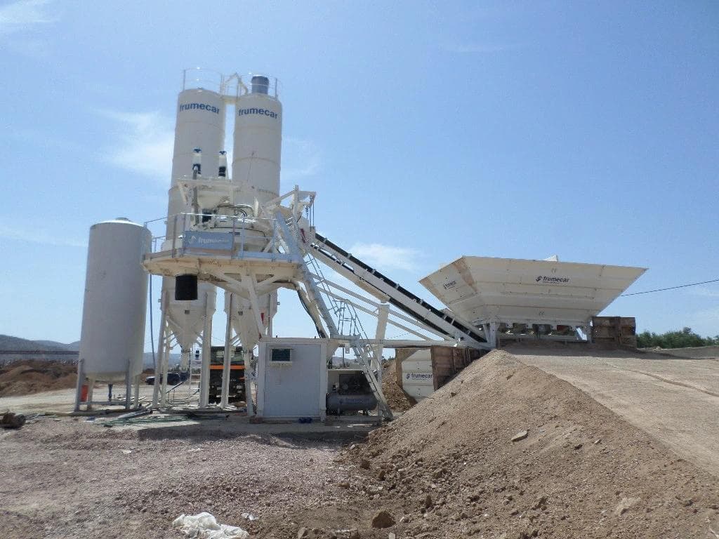 large Frumecar concrete batch plant